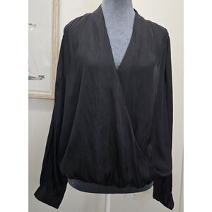 Old Navy Black Surplice Blouse Women’s L Long Sleeve Draped V‑Neck Dressy Top